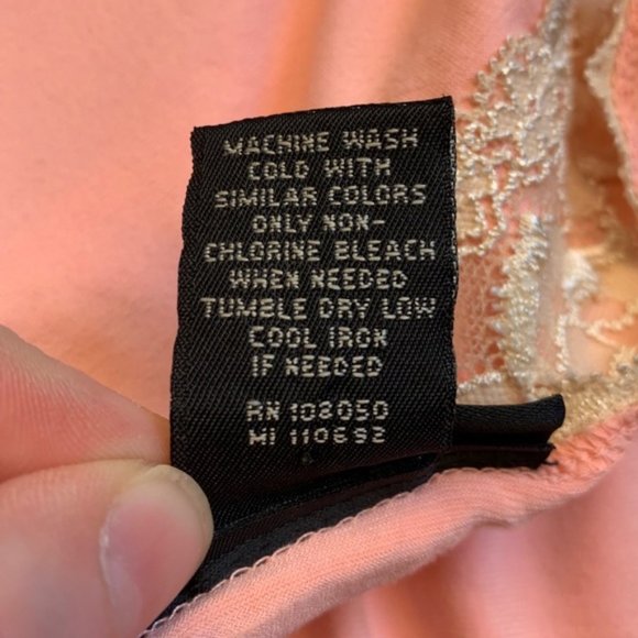 Women’s Lane Bryant Camisole with Lace Trim - Picture 4 of 4